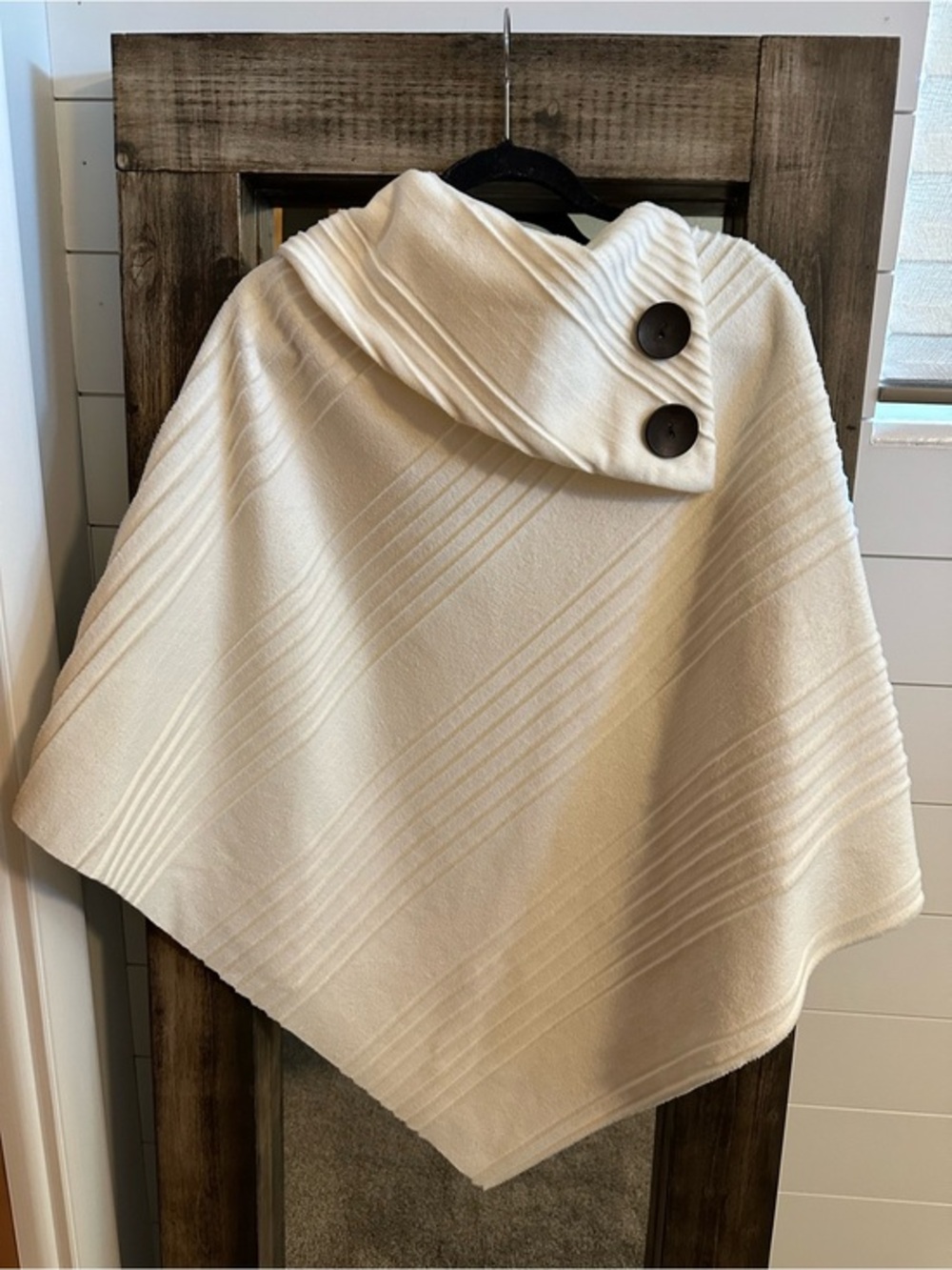 Le Mode Cream Fleece Poncho Cape Wrap Textured Button Cowl Neck One Size Cottage